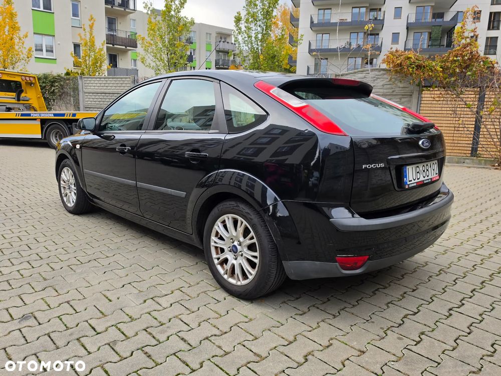 Ford Focus 1.6 16V Fun X - 7