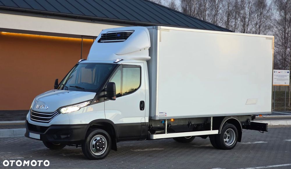 Iveco ❗️❗️DAILY 3.0 180Km 50C18 JAK NOWY ❗️❗️NOWY MODEL / CHŁODNIA MROŹNIA -32 +32 / ZASILANIE 230V / PIERWSZY WŁASCICIEL / NAVI / KAMERA COFANIA / FULL LED / TEMPOMAT AKTYWNY / BLIŹNIAKI / GRUBA SCIANKA / ZABUDOWA IGLOOCAR / AGREGAT CARRIER / WERSJA WZMOCNIONA / FULL OPCJA / SERWIS ASO / SALON POLSKA / 35C15 50C15 35C18❗❗ JAK Z SALONU - NOWY -❗❗ - 15