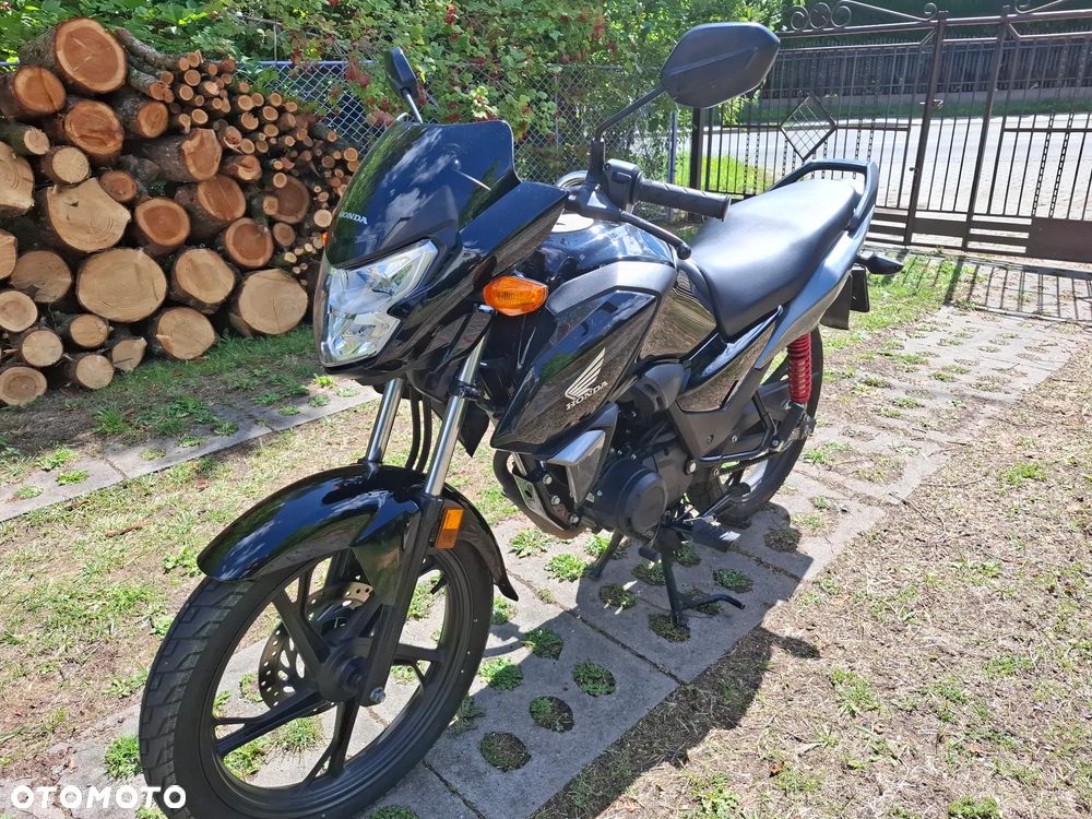 Honda CBF - 4