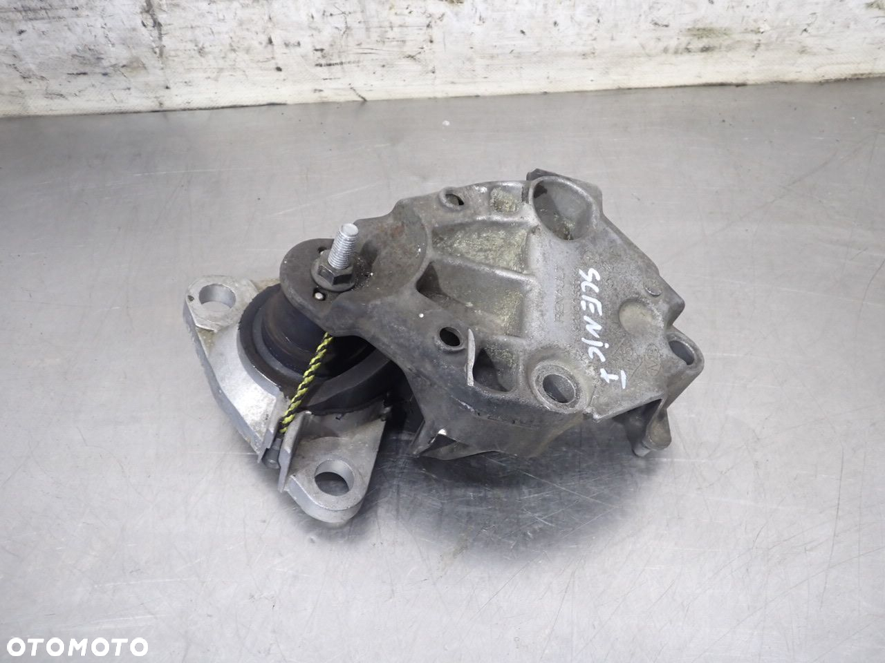 ŁAPA SILNIKA RENAULT SCENIC I LIFT 8200058060 - 2