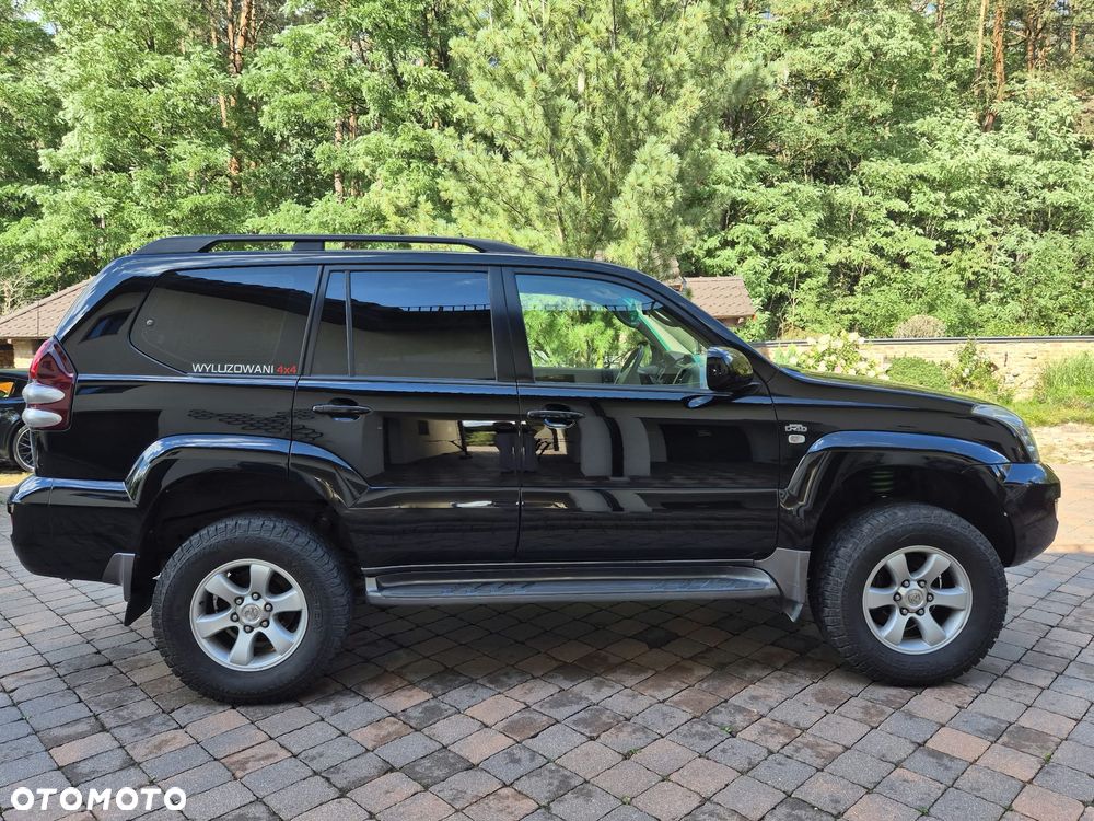 Toyota Land Cruiser - 3