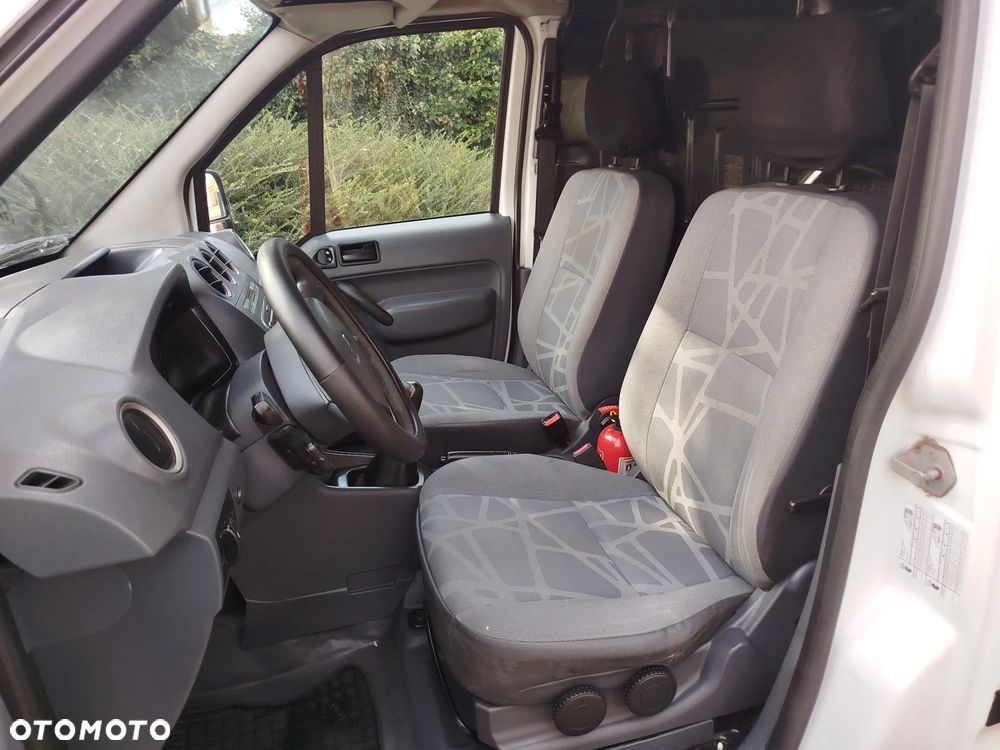 Ford Connect - 7