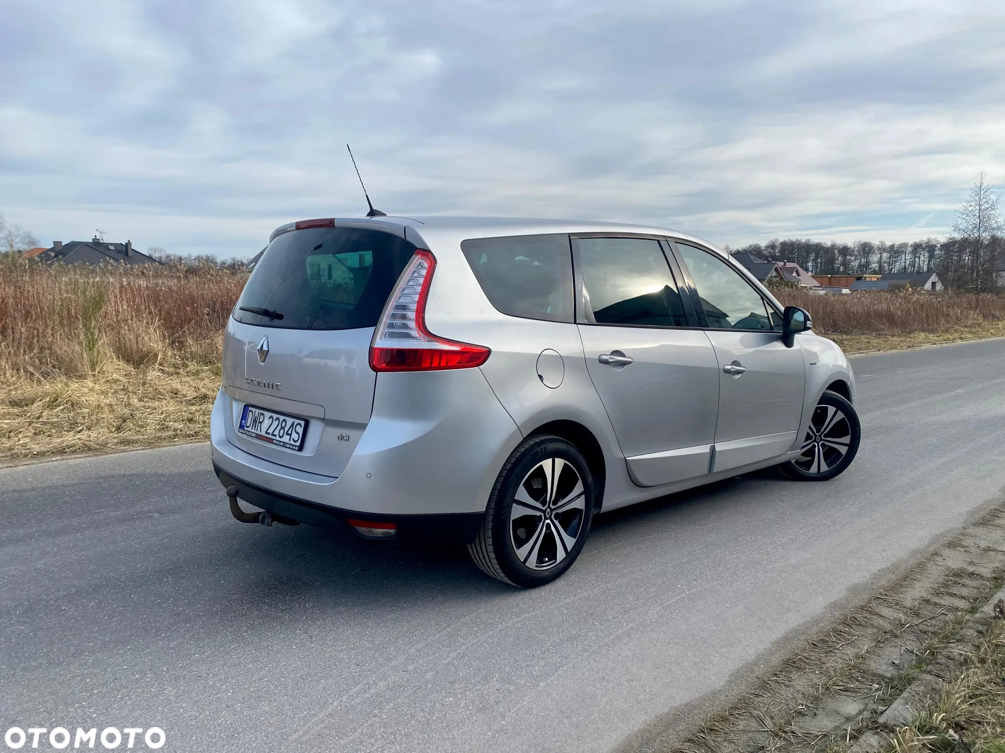 Renault Grand Scenic 1.9 dCi Bose Edition - 3