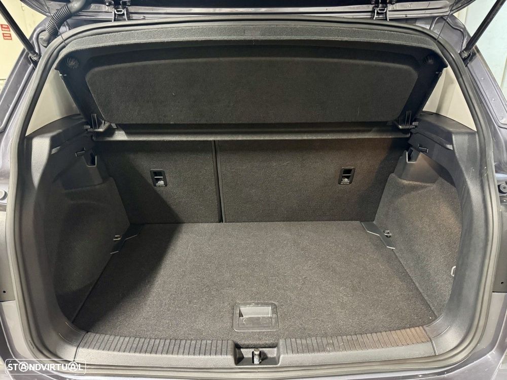 VW T-Cross 1.0 TSI Life - 44