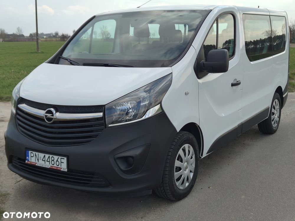 Opel Vivaro - 19