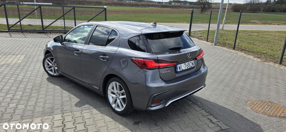 Lexus CT 200h Executive Line - 4