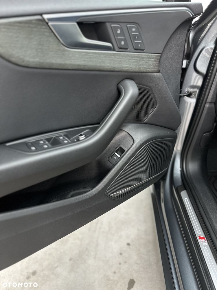 Audi A4 ver-2-0-tfsi-quattro-s-tronic-sport - 17