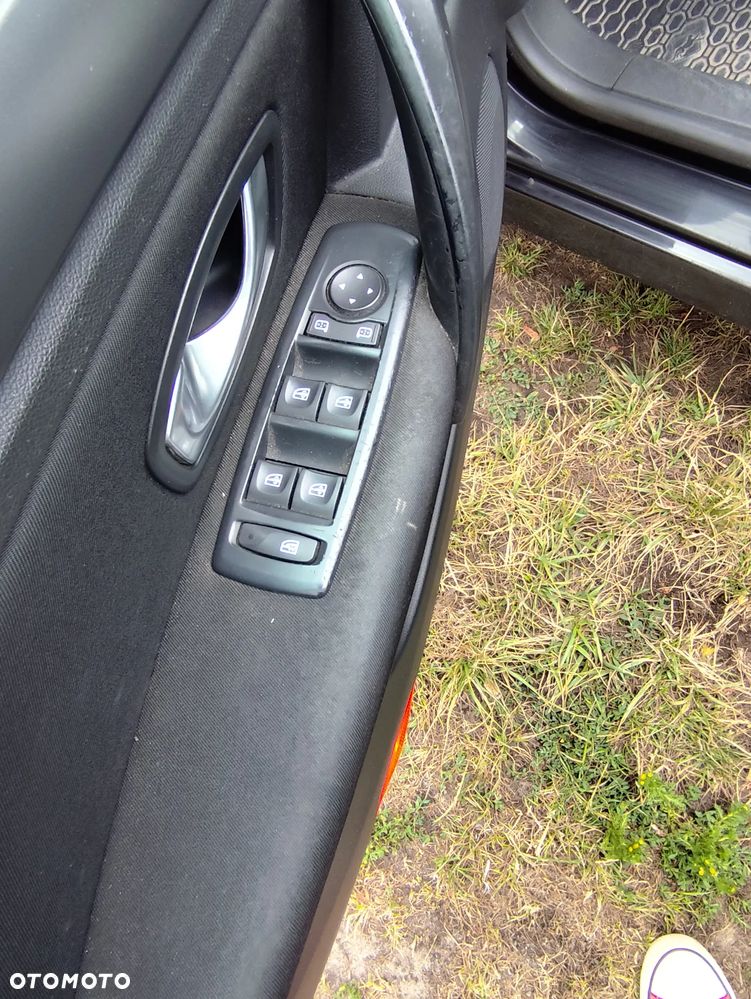 Renault Laguna 2.0 DCi Dynamique - 12