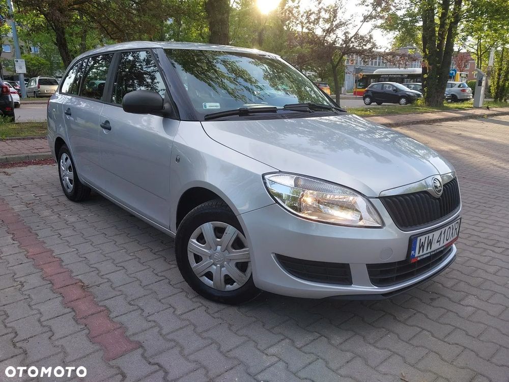 Skoda Fabia 1.4 16V Active - 14