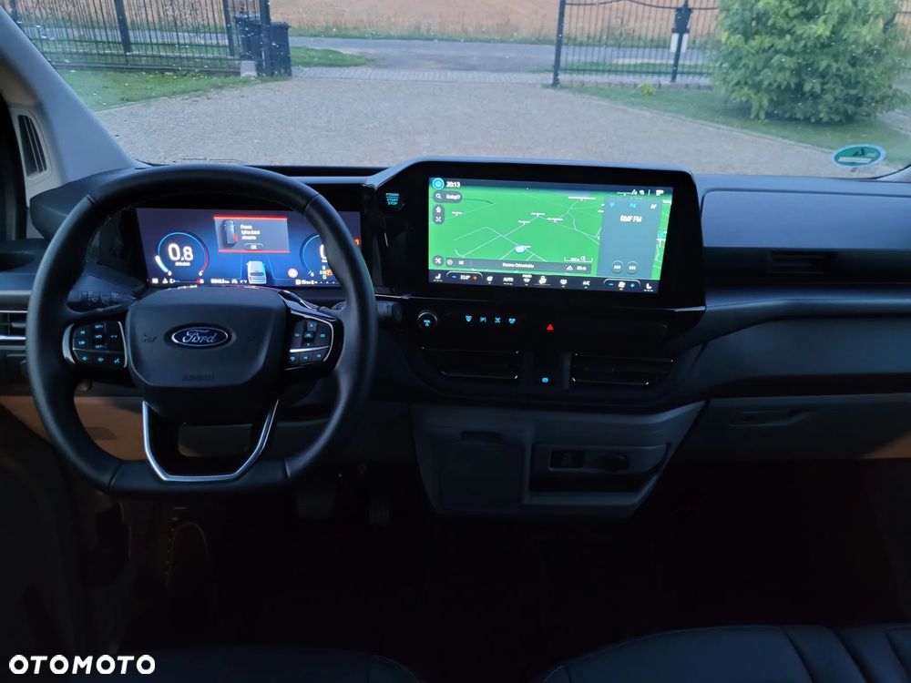 Ford Tourneo Custom L1H1 VA Autm Titanium - 13