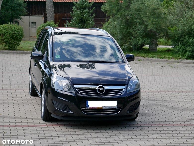 Opel Zafira 1.8 Innovation 110 Jahre - 3