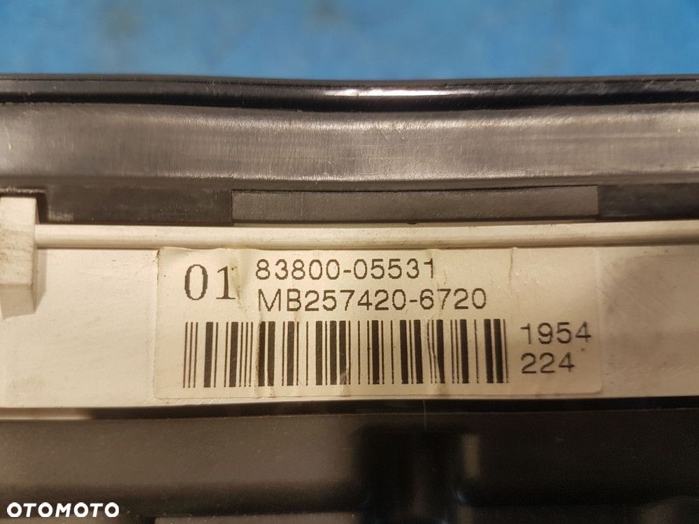 TOYOTA AVENSIS T25 1.6B LICZNIK 83800-05531 - 2