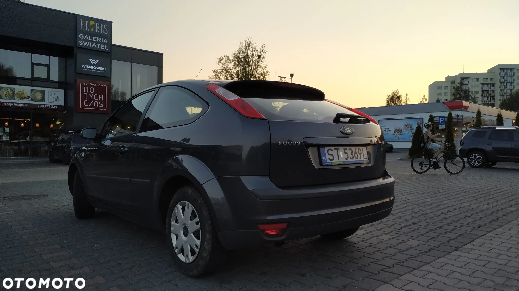 Ford Focus - 11
