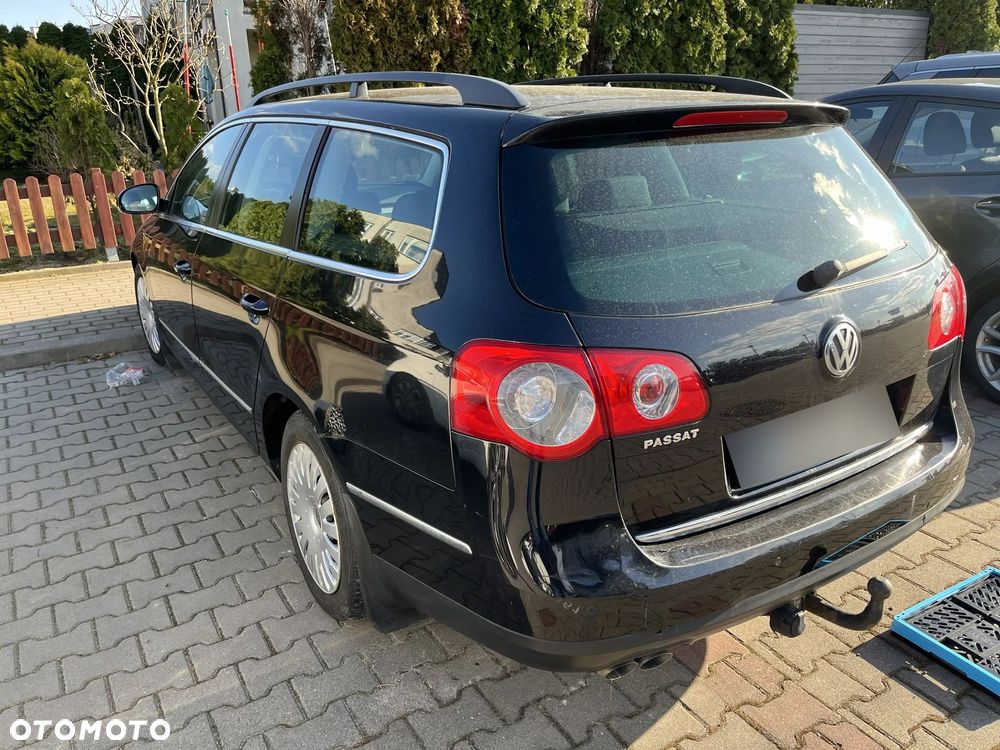 Volkswagen Passat 2.0 TDI DPF Comfortline - 13
