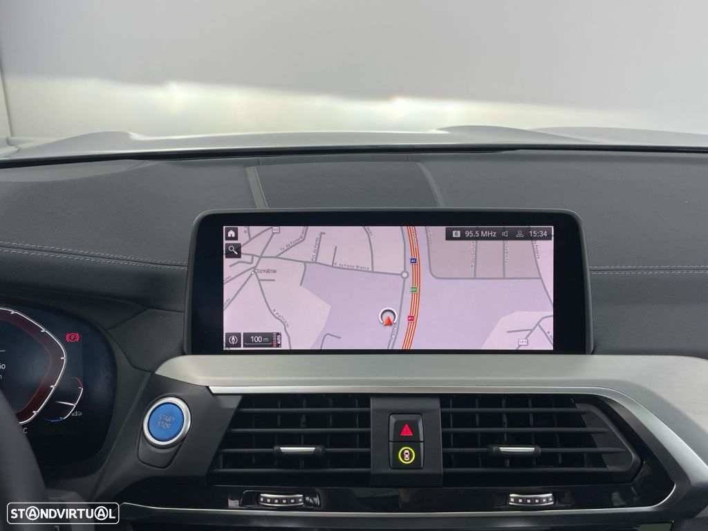 BMW iX3 M Sport Inspiring - 15