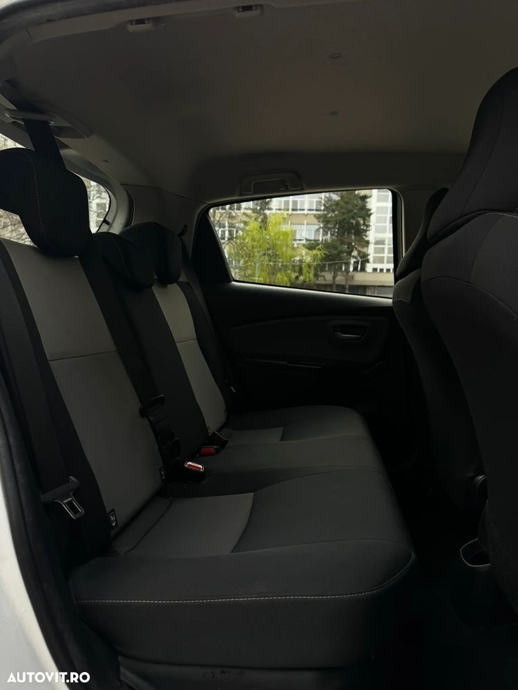 Toyota Yaris 1.5 VVT-i Life - 13
