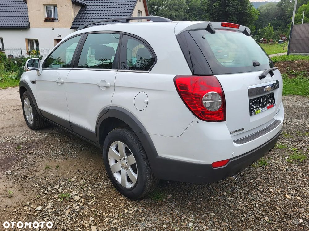 Chevrolet Captiva 2.2 2WD LT+ - 4