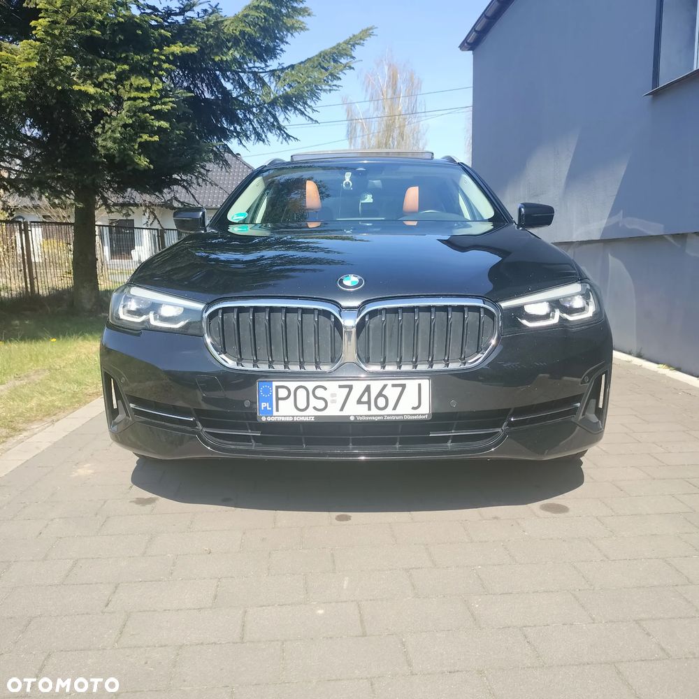 BMW Seria 5 520d xDrive Sport Line - 12