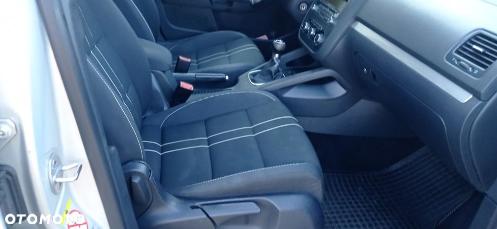 Volkswagen Jetta 1.4 TSI Trendline - 9