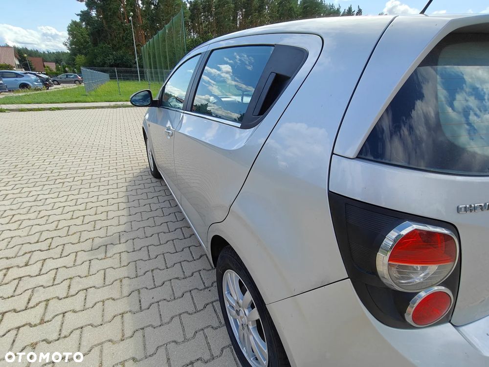 Chevrolet Aveo 1.6 LTZ - 3