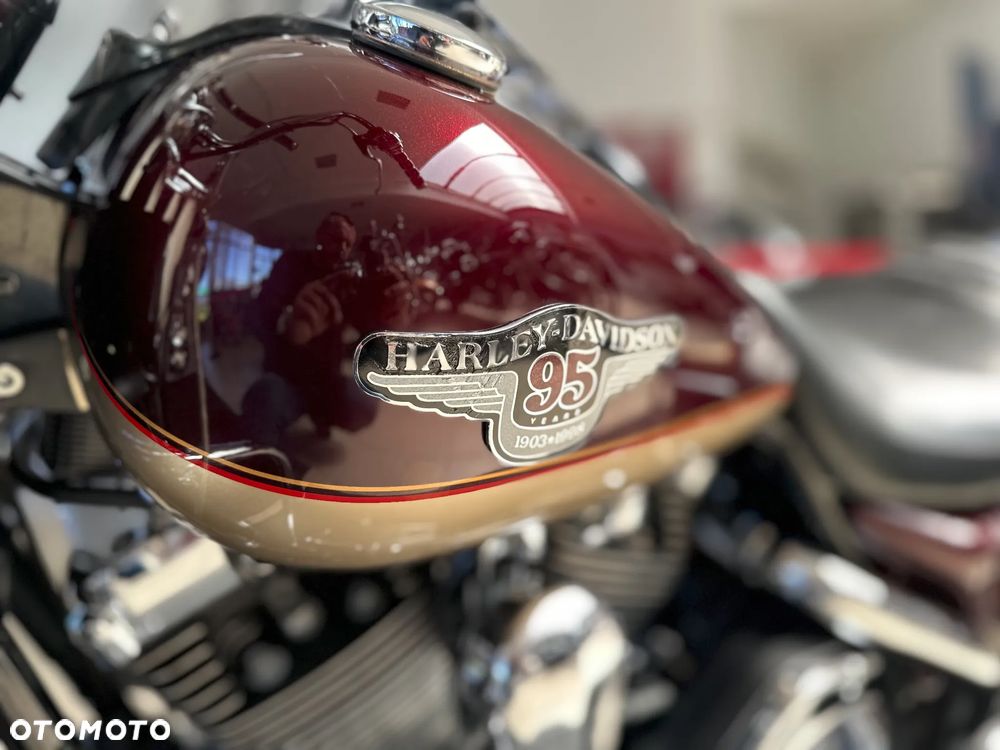 Harley-Davidson Touring Road King - 15