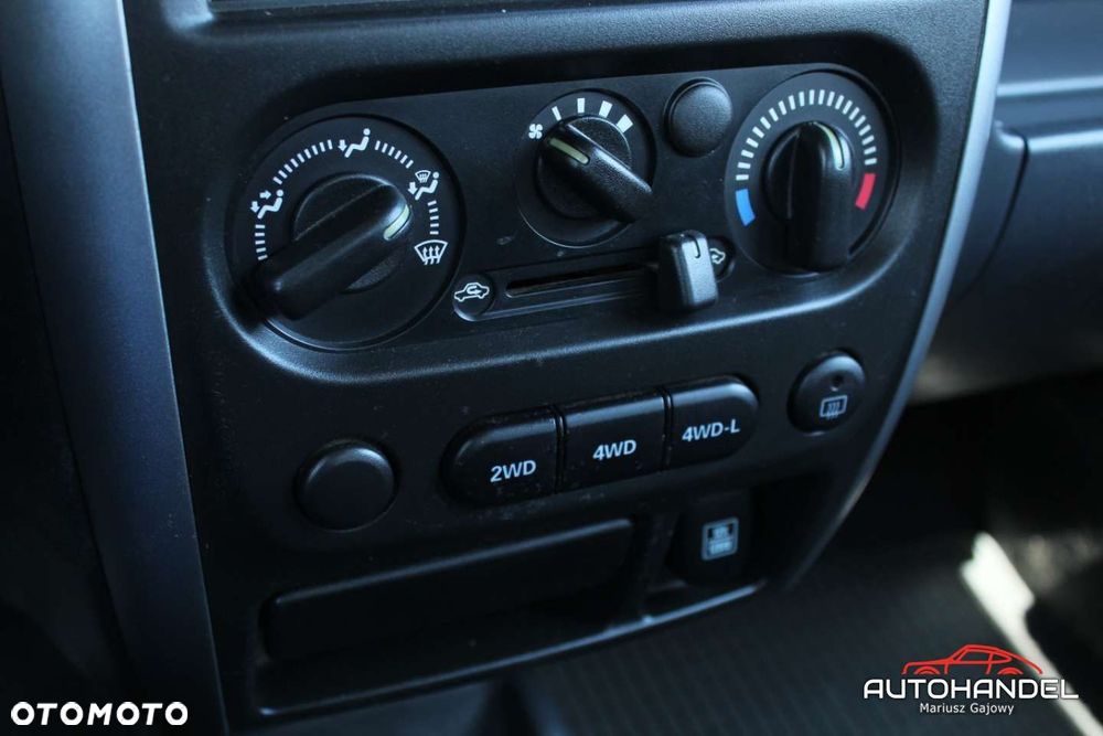 Suzuki Jimny - 11