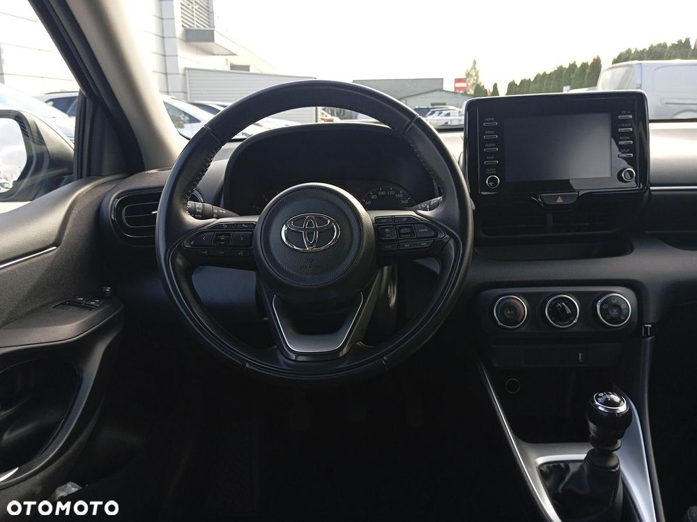 Toyota Yaris - 14