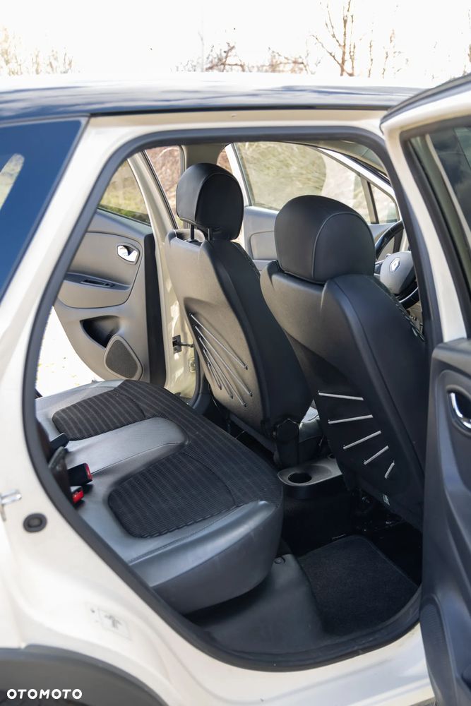 Renault Captur ENERGY TCe 90 Experience - 12