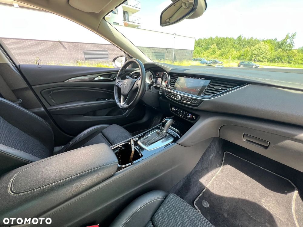 Opel Insignia 2.0 CDTI Executive - 11