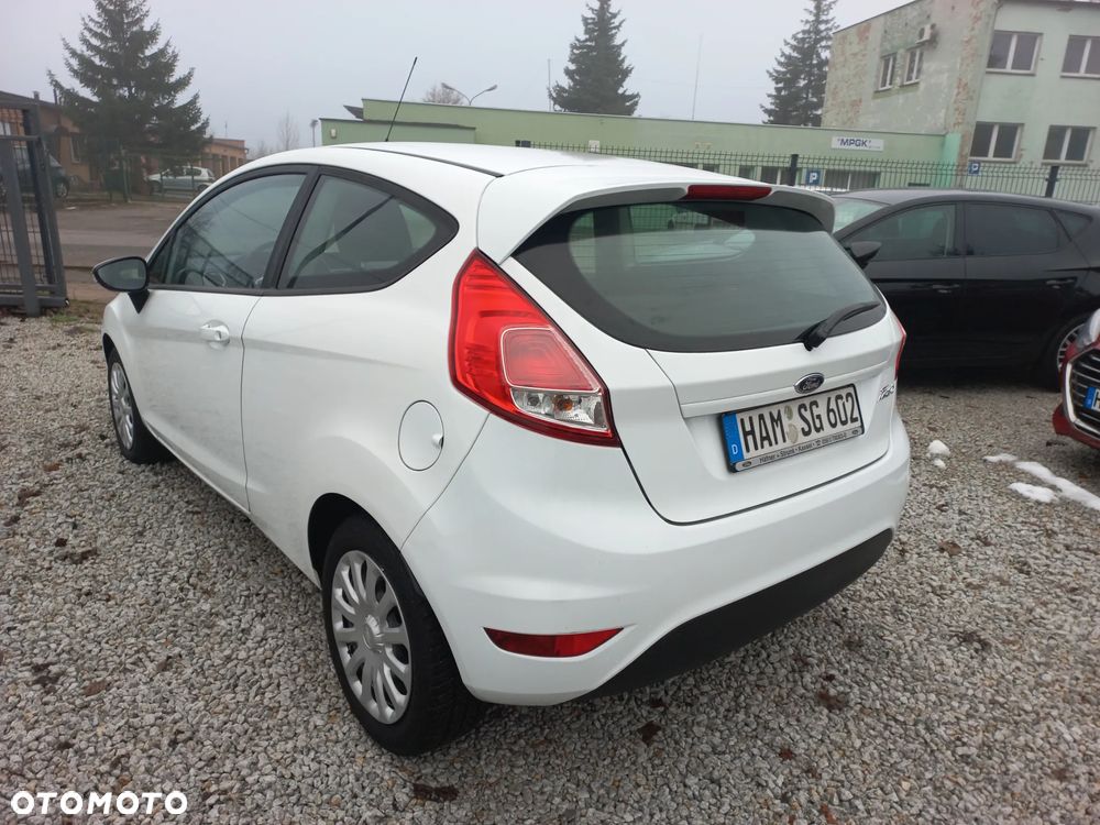 Ford Fiesta 1.25 Ambiente - 13