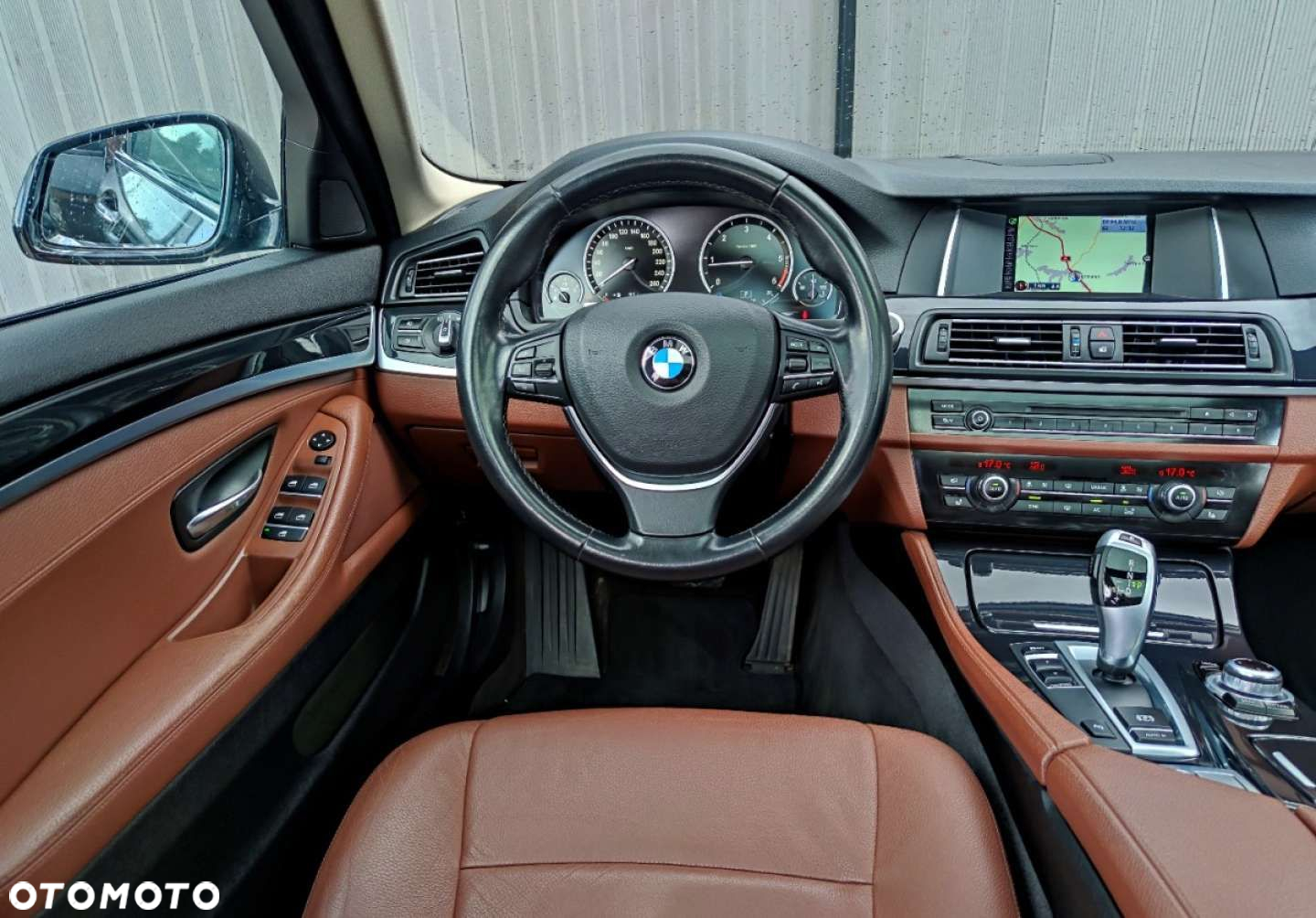 BMW Seria 5 520d Touring Sport Line - 21