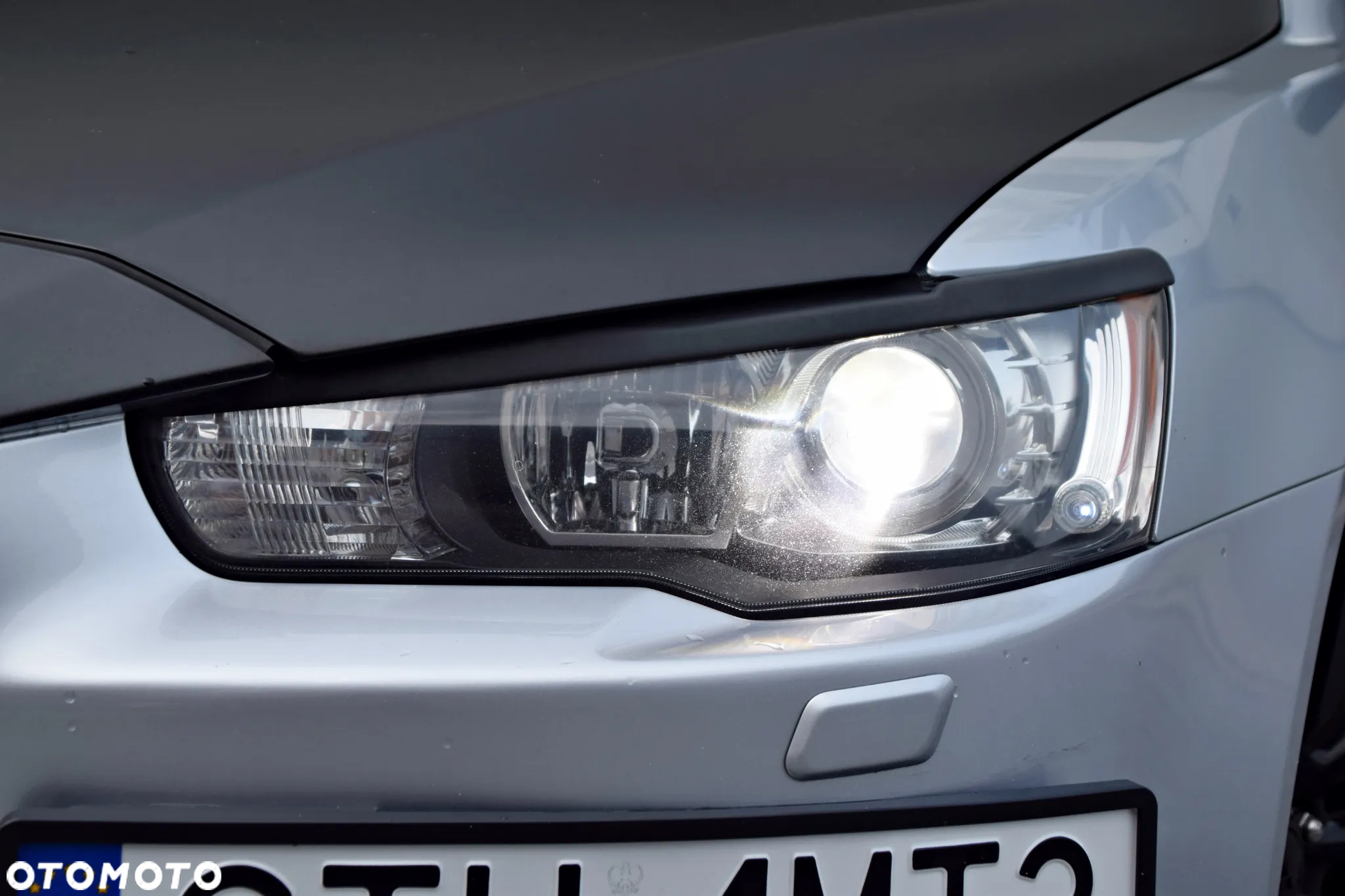 Mitsubishi Lancer 1.8 Intense - 9