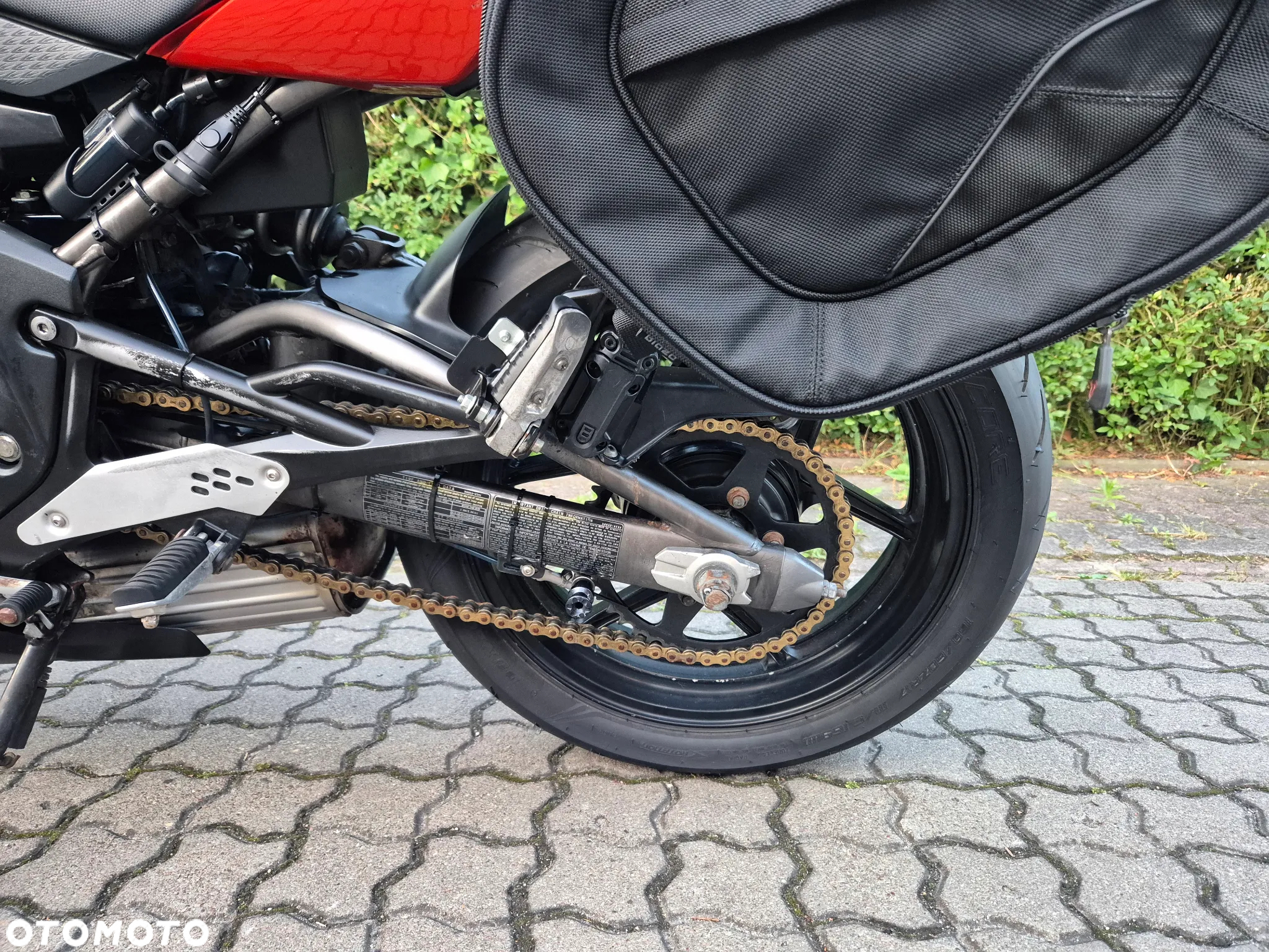 Kawasaki ER - 8