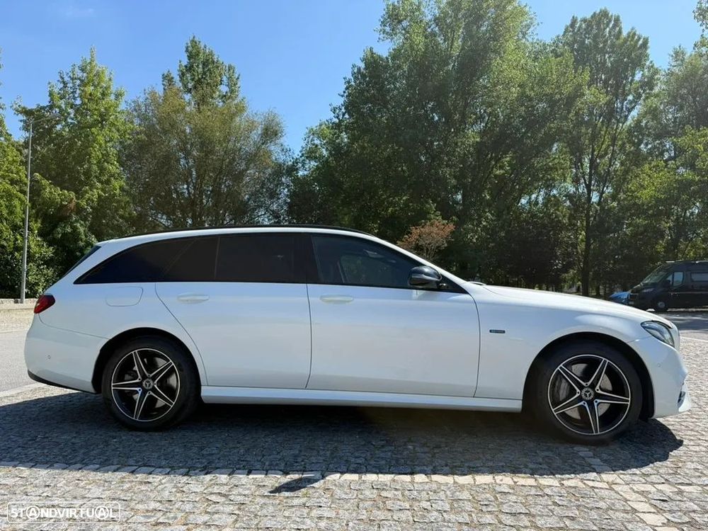 Mercedes-Benz E 300 de 9G-TRONIC AMG Line - 33