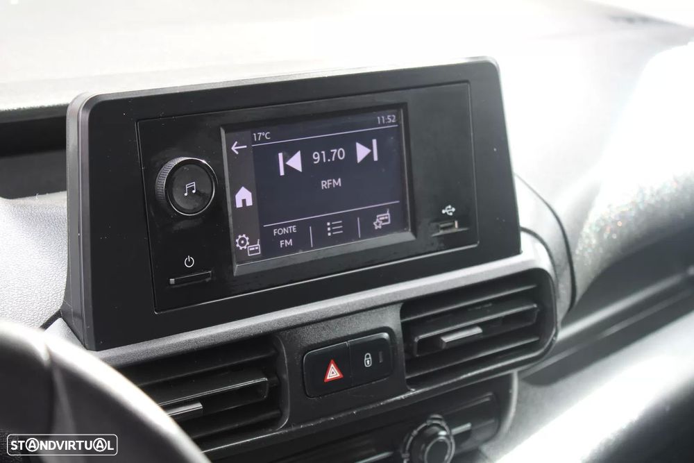 Peugeot Partner 1.5 BlueHDI Longa c/Barras Tejadilho - 17