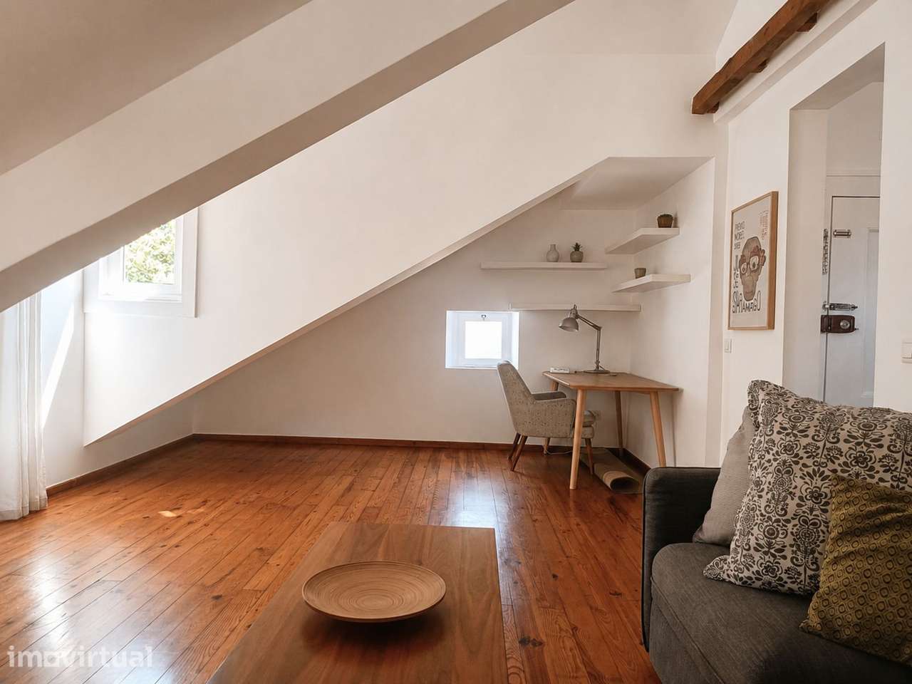 Duplex T2 com varanda, São Bento, Lisboa - Grande imagem: 4/20