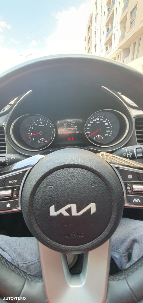 Kia Ceed 1.5 T-GDI 7DCT Best+ - 7