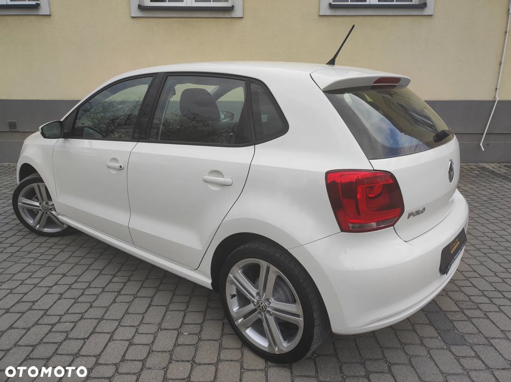 Volkswagen Polo - 9