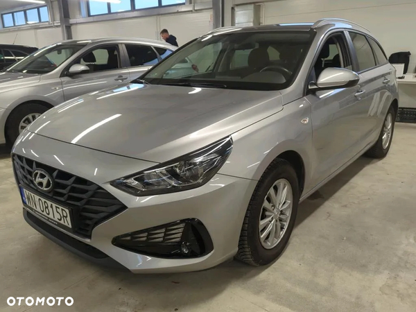 Hyundai i30 1.5 DPI Classic +