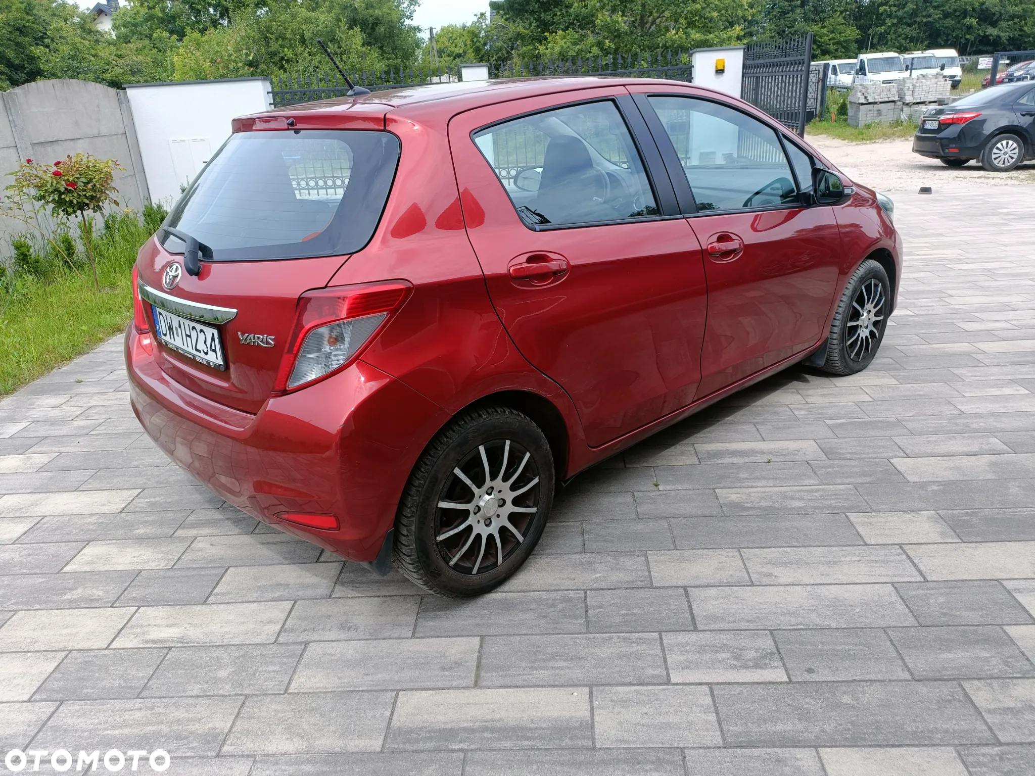 Toyota Yaris - 11