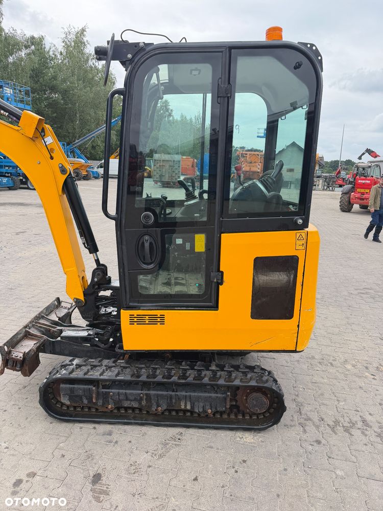 JCB 16-c - 9