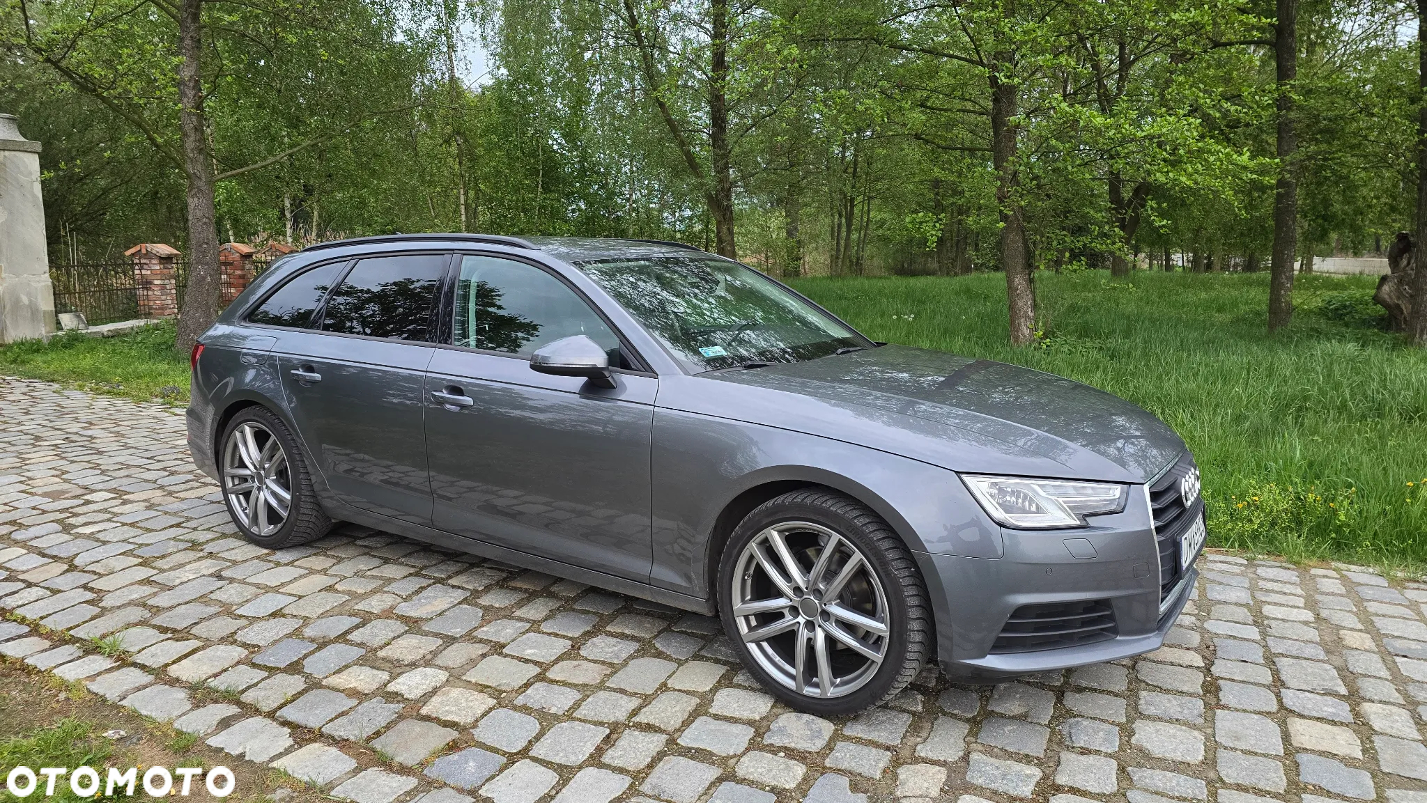 Audi A4 - 8