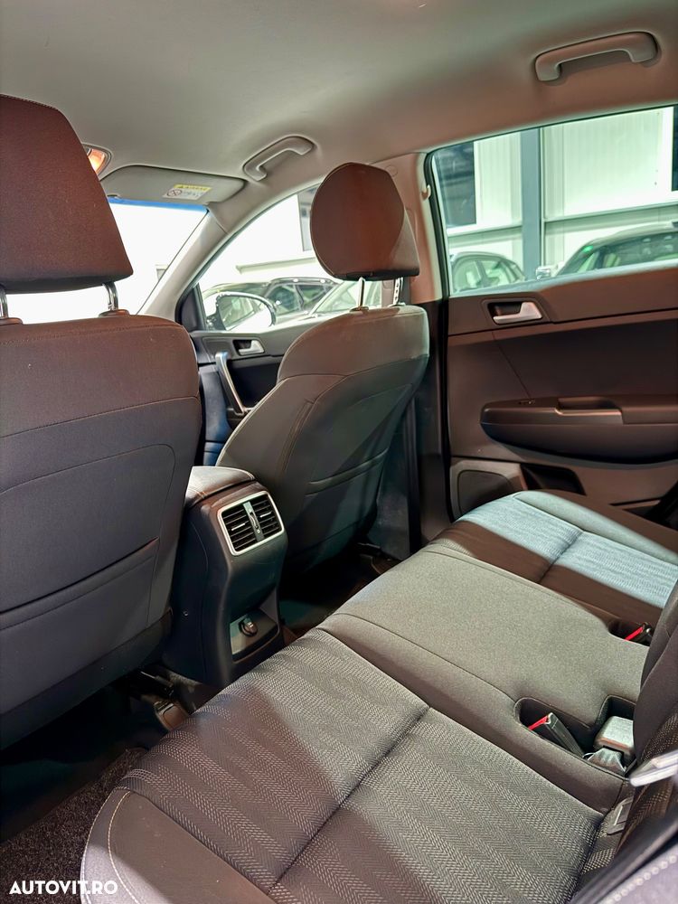 Kia Sportage 1.7 CRDI 2WD Edition 7 - 14