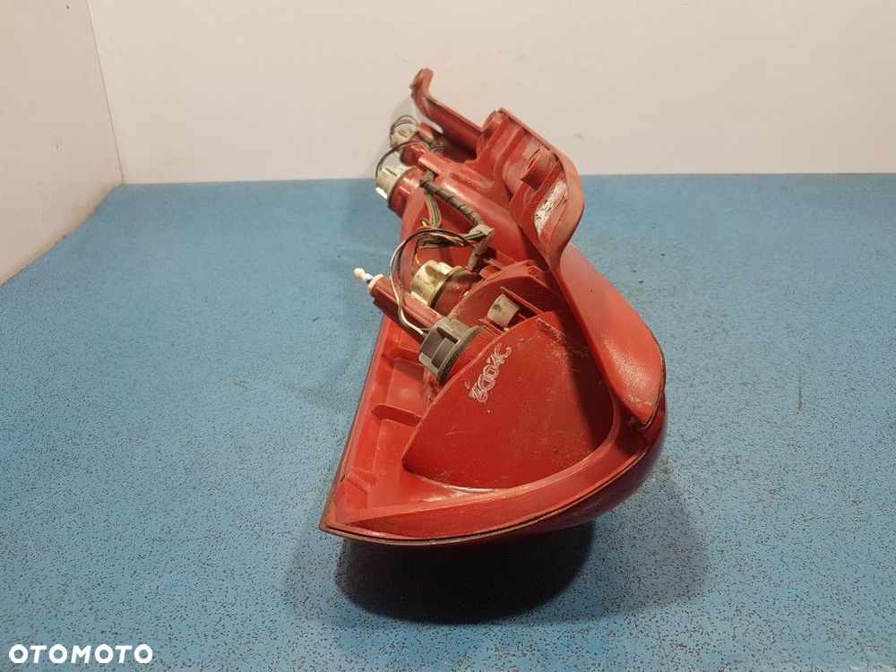 CHEVROLET REZZO I LAMPA TYŁ PRAWA ZEWNĘTRZNA - 4