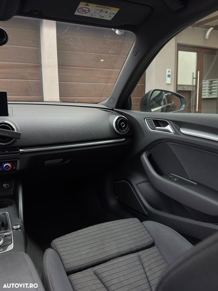 Audi A3 2.0 TDI ack (clean diesel) Ambiente - 17