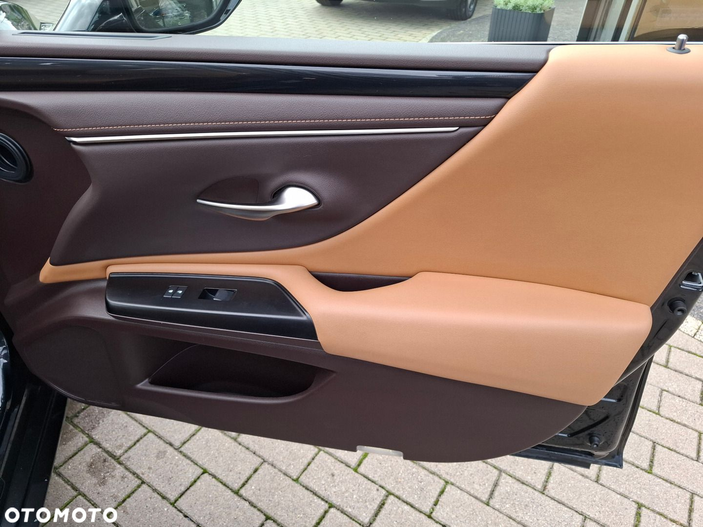 Lexus ES 300h Elegance - 21