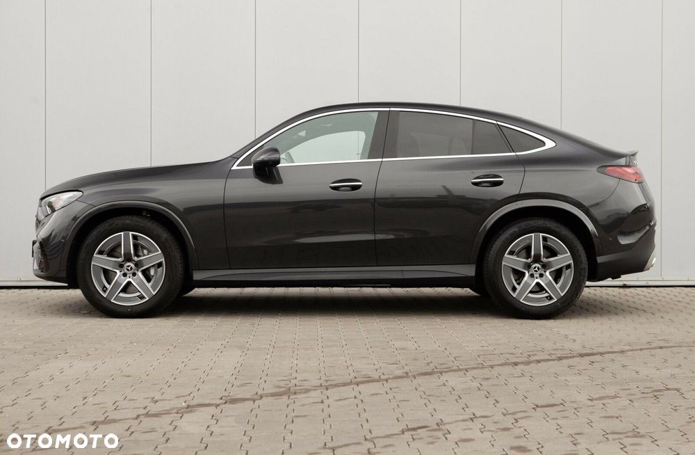 Mercedes-Benz GLC - 12