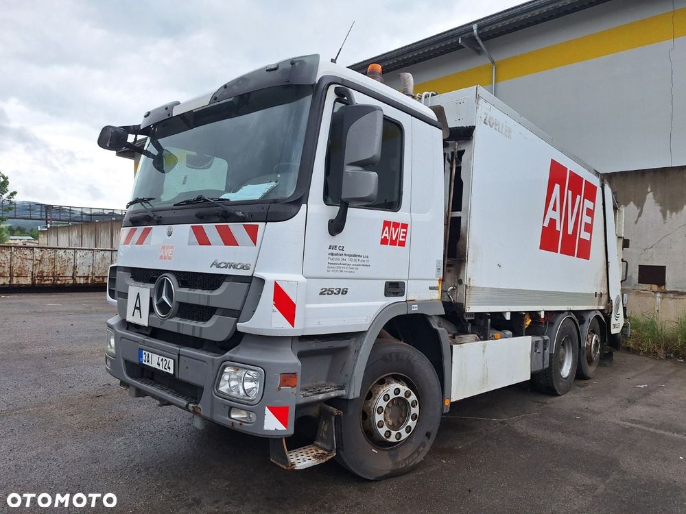 Versalift Actros 2536 L 6X2 - 1