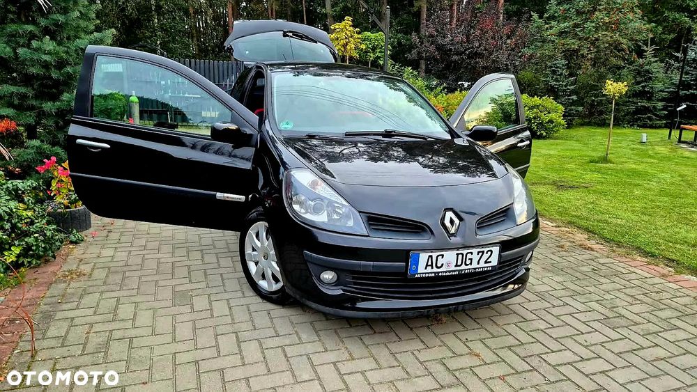 Renault Clio 1.2 16V TCE S - 2