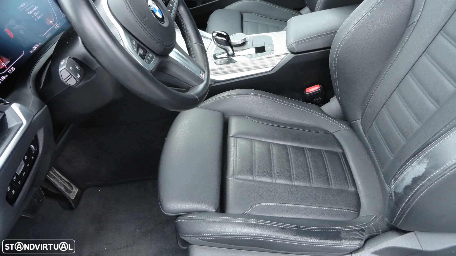 BMW 420 d xDrive Pack M Auto - 29